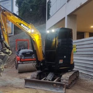 Abertura de Valas para Drenagem e Esgoto