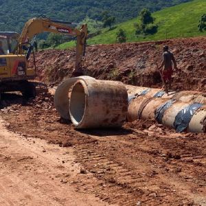 Reforço de Taludes e Contenções